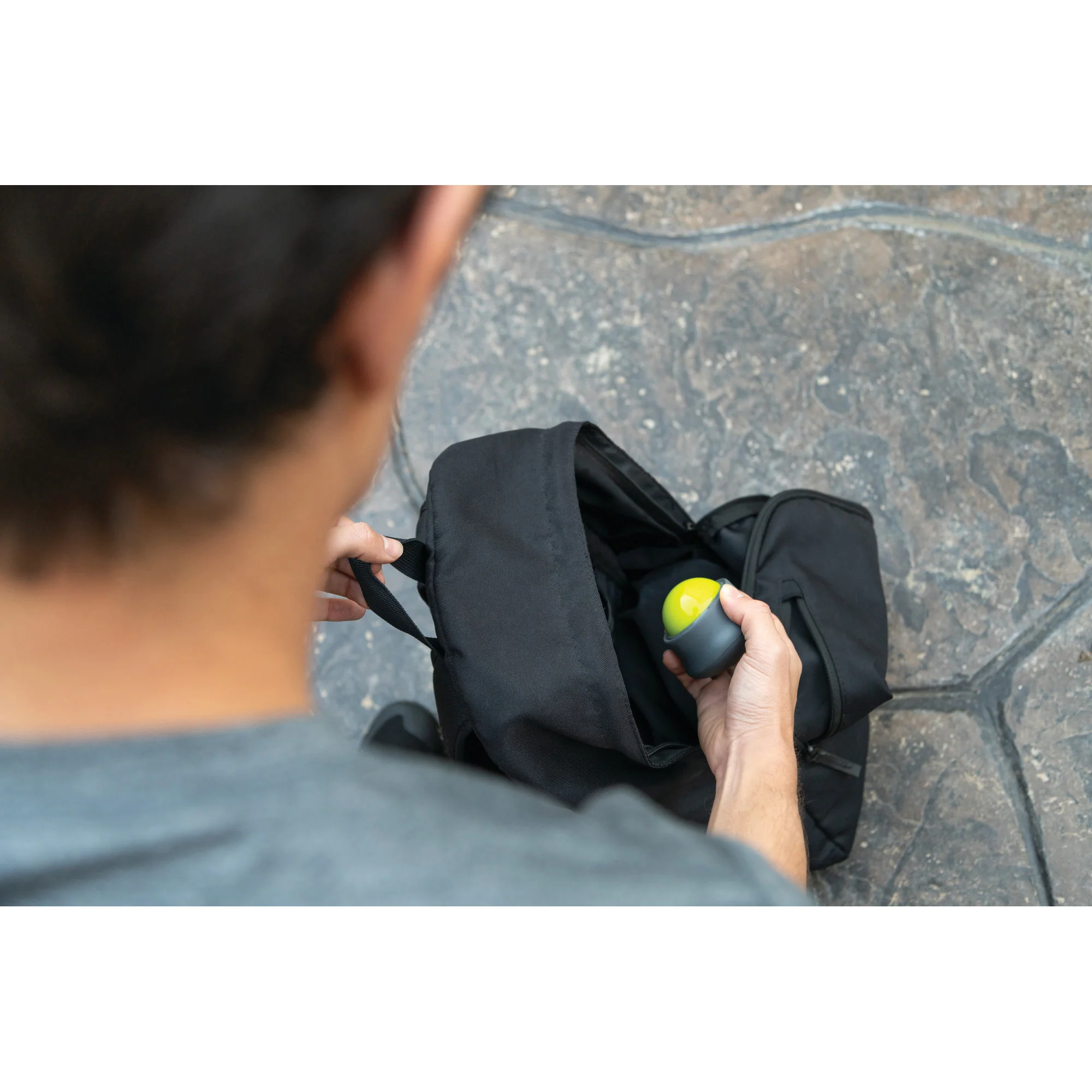 Banh Massage Cầm Tay TriggerPoint Handheld Massage Ball